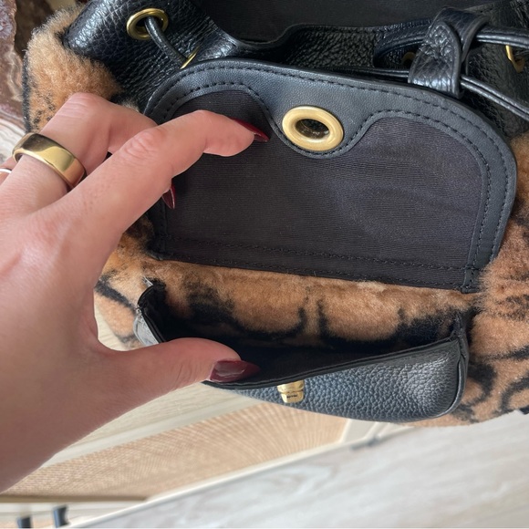 Coach X Jennifer Lopez Pennie 22 In Signature Shearling Backpack - Picture 9 of 9